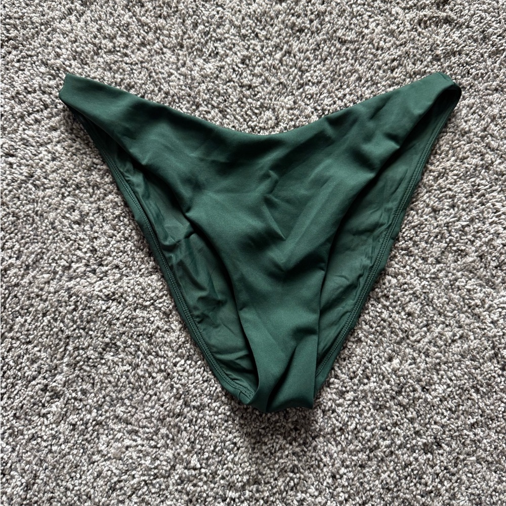 Left on Friday Dip Bottoms